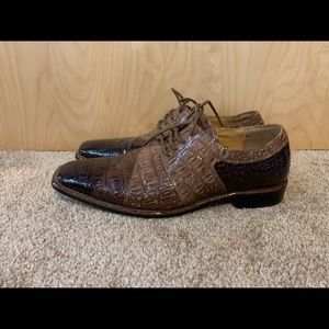 Men’s size 12 dress shoe
